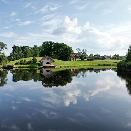Roksala Pension Taruciai Buitenkant foto