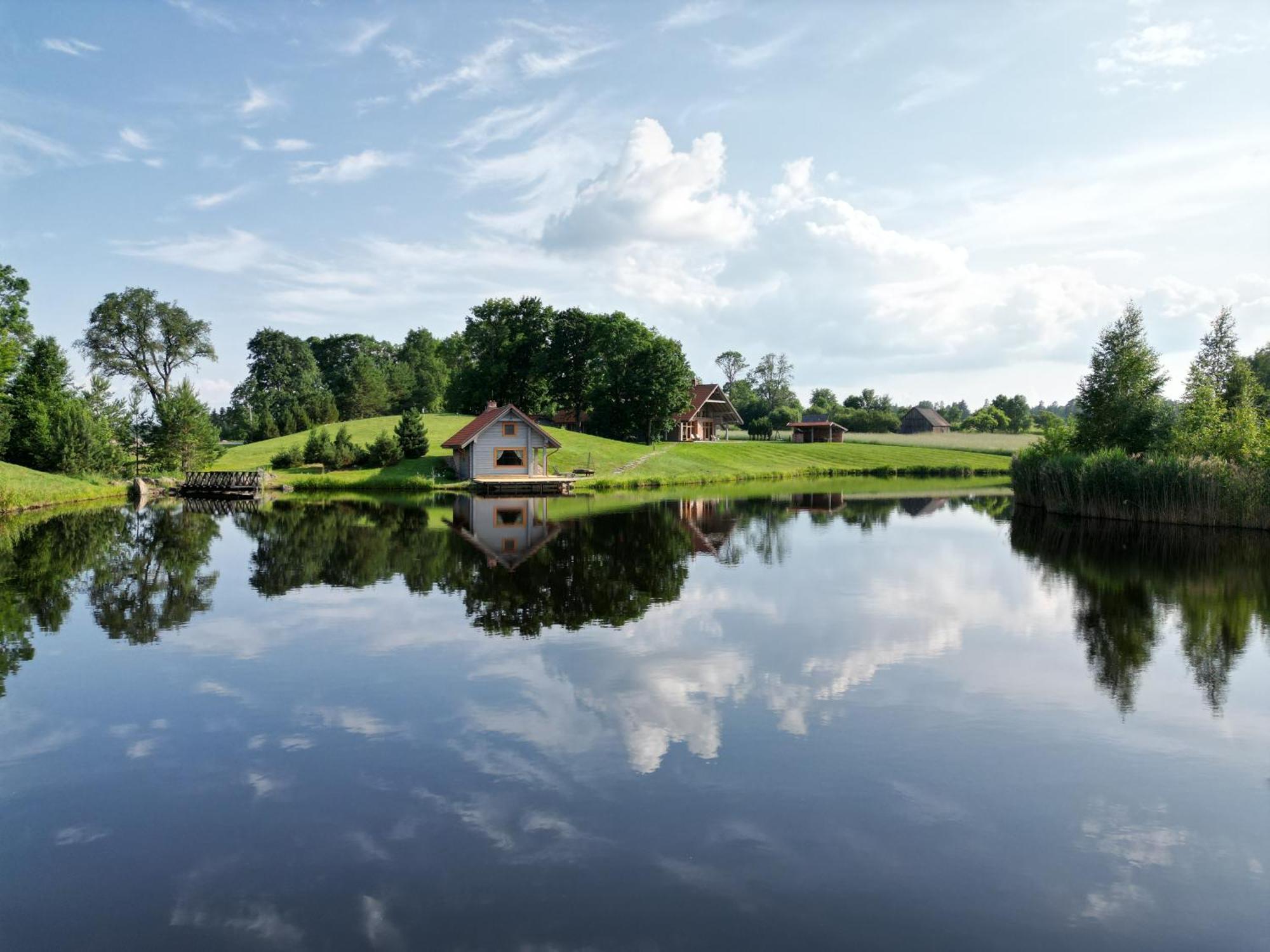 Roksala Pension Taruciai Buitenkant foto